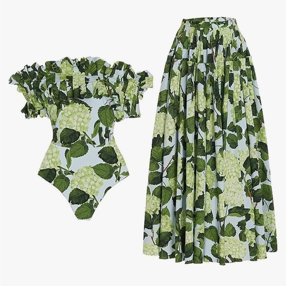 Other - Floral Print Swimsuit with Maxi Beach Skirt Two Piece Bathing Suits small.  A189
